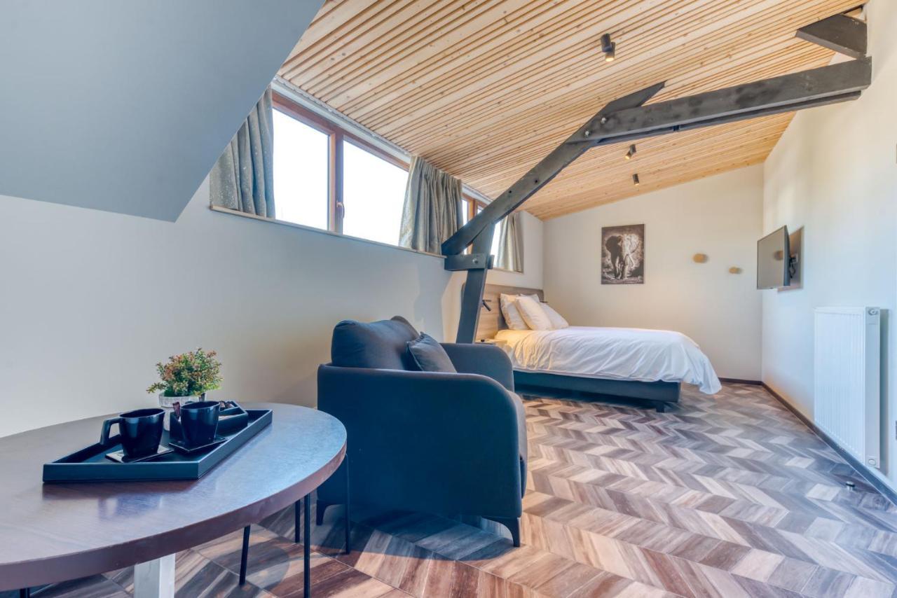 Les Chambres Du Vieux Chateau Abbaye d'Orval Eksteriør bilde